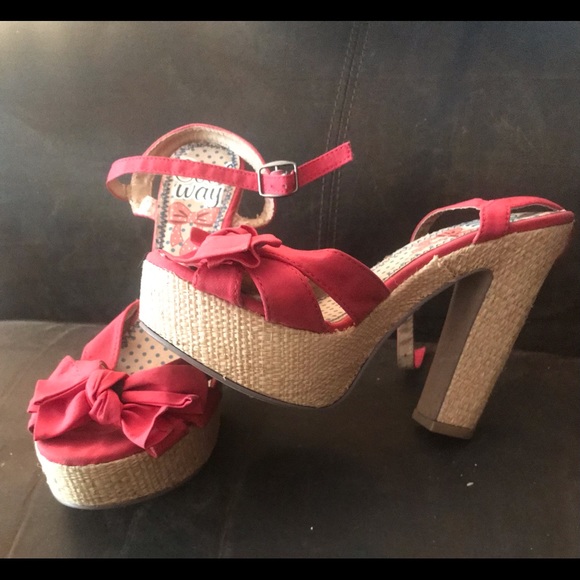 Ahhhhh the little nub is missing!!!!! - Picture 3 of 4